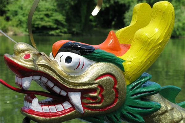 王佟藝的姓名打分結果_王佟藝五行分析