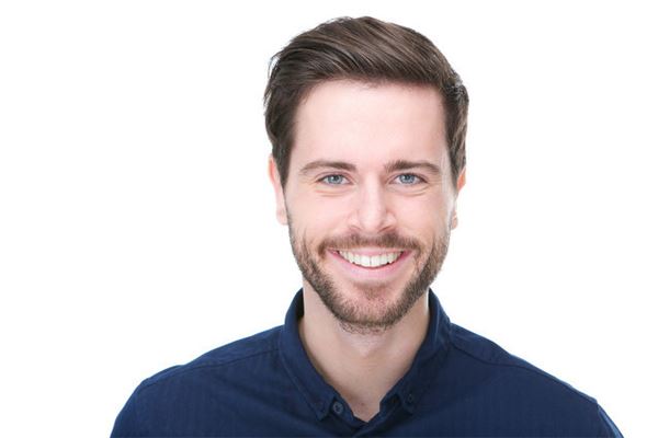 免費(fèi)取名_李語夢(mèng)