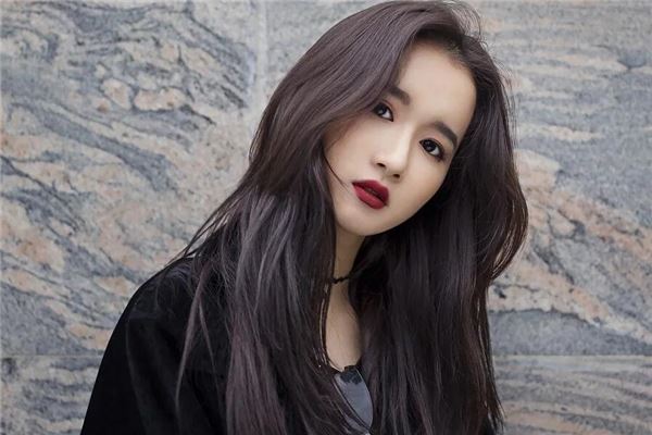 姓名測(cè)試_李凌霜