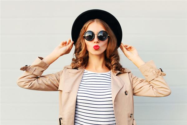 起名字打分:吳芳茵