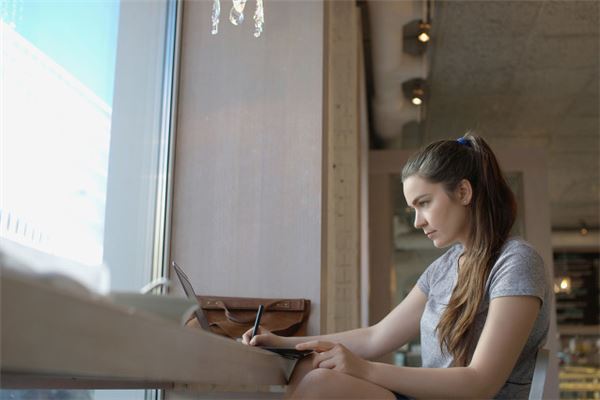 花恩娜的姓名打分結果_花恩娜五行分析