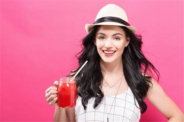 新生兒取名:吳明誠