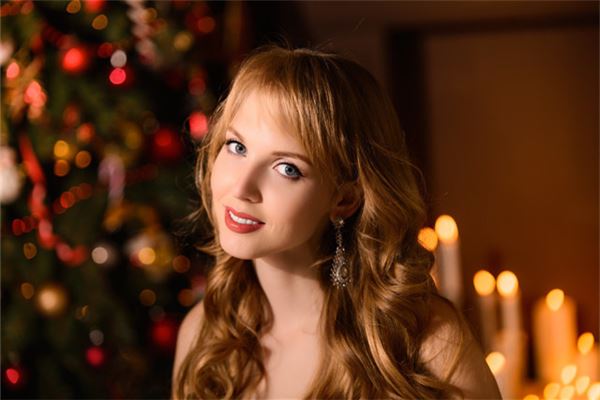 姓氏取名：勁舞團的情侶名